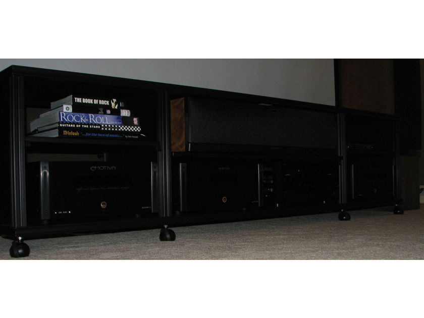 Emotiva Audio XPA-5 5 channel amplifier 4 Months Young