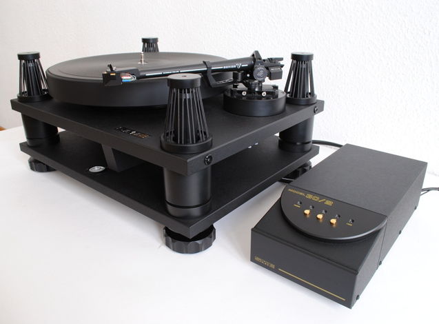 SME 30/2 TURNTABLE with SME V and BENZ MICRO LPS