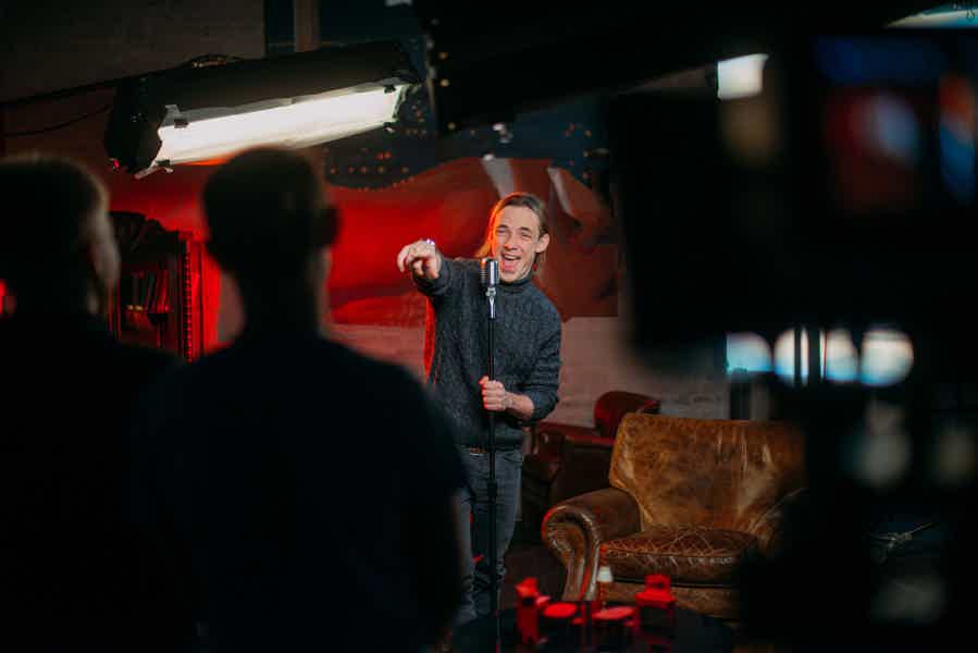 Prague's Famous Stand Up Comedy Show in English - photo 4