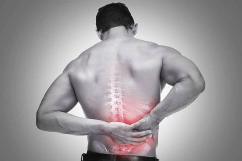 Les causes de la douleur du bas du dos droit