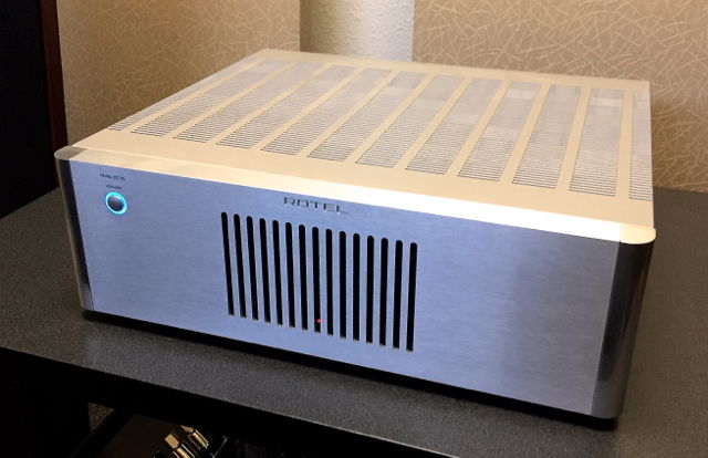 Rotel RMB-1575S Five Channel Amplifier