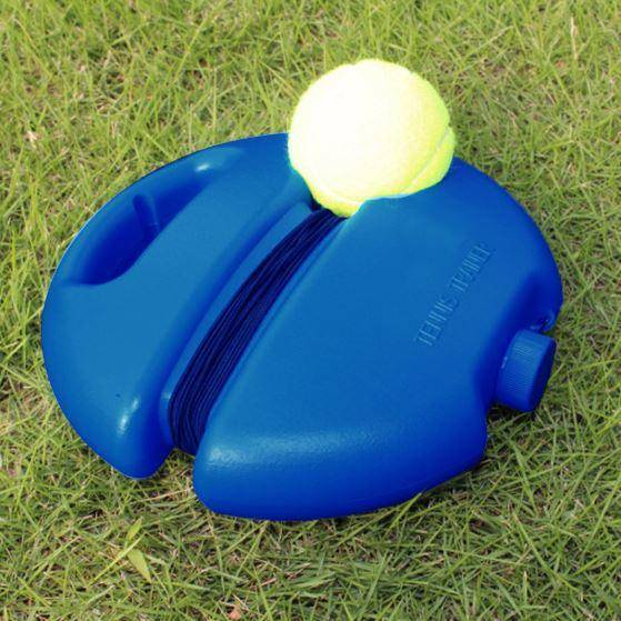 Tennis training device