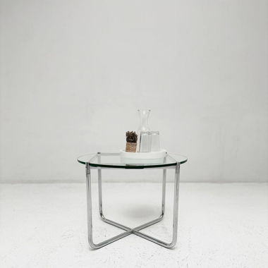 Knoll MR Couchtisch von Ludwig Mies van der Rohe