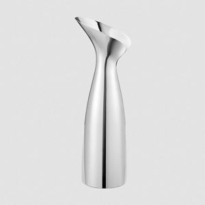 INDULGENCE Carafe in stainless steel.