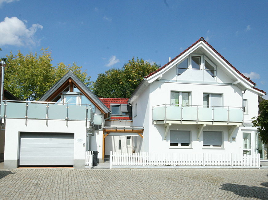  Weimar
- Einfamilienhaus mit Nebenhaus und Dachterrasse