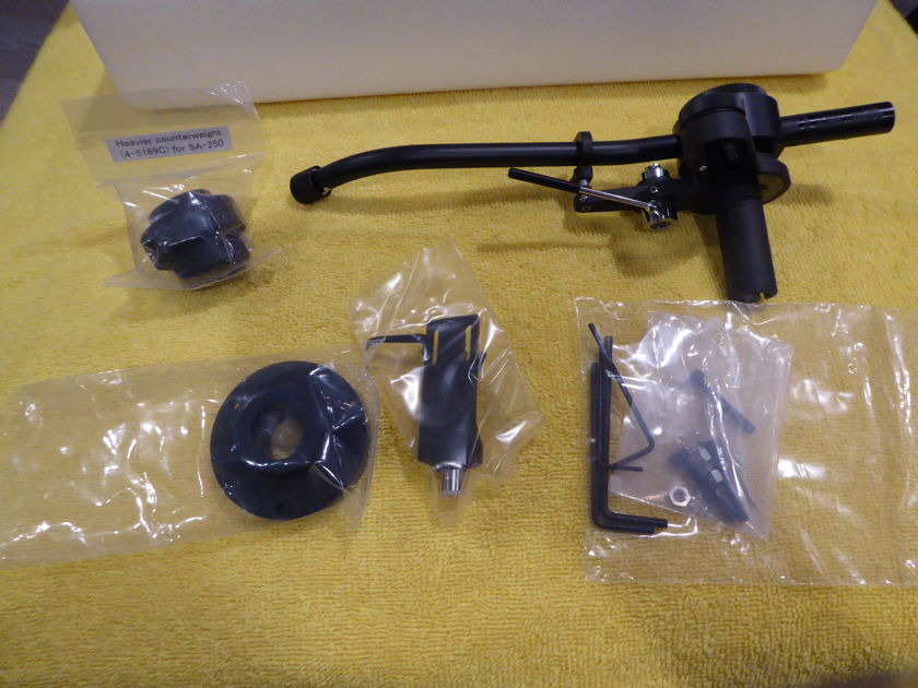 Jelco SA-250 tonearm, less than 10 hours use.  Price reduced.