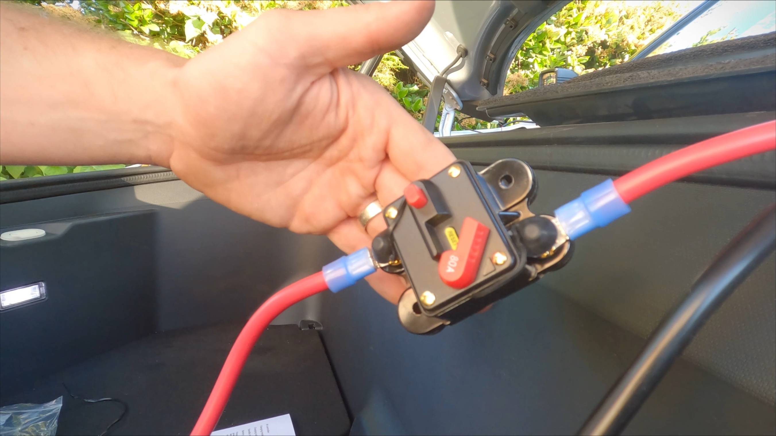 mike owner of M&R automotive shows you to turn off power to joinfworld 8 gang wireless wiring harness
