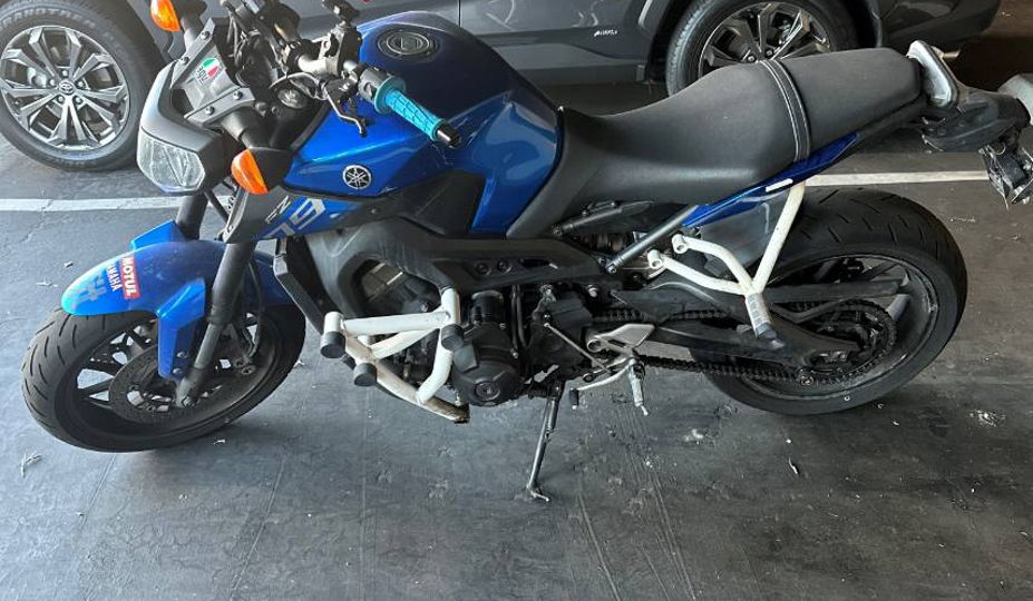 YAMAHA FZ09 for rent near Anaheim , CA Riders Share