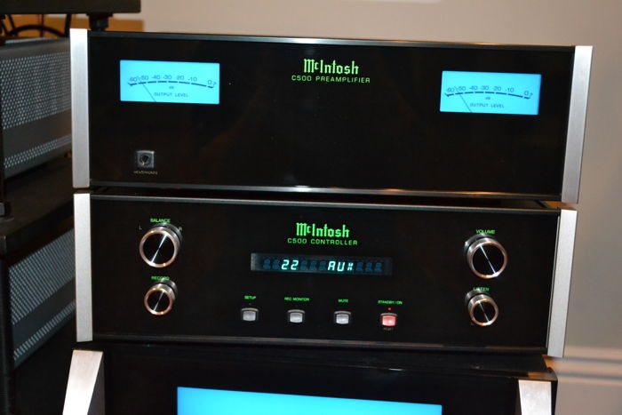 McIntosh C500 Solid State Preamplifier