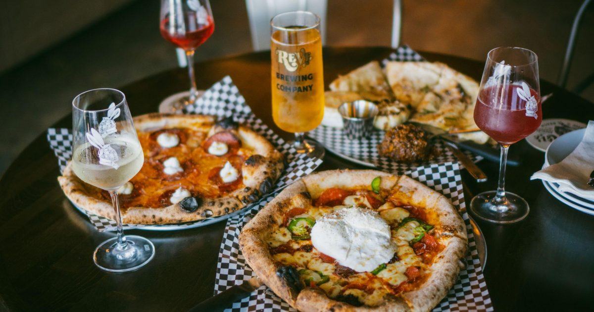 Full Dining and Restaurant Guide