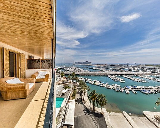  Islas Baleares
- Apartamento con vistas portuarias maravillosas, Paseo Marítimo, Mallorca