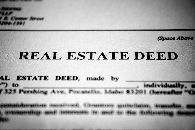 image of real estate deed