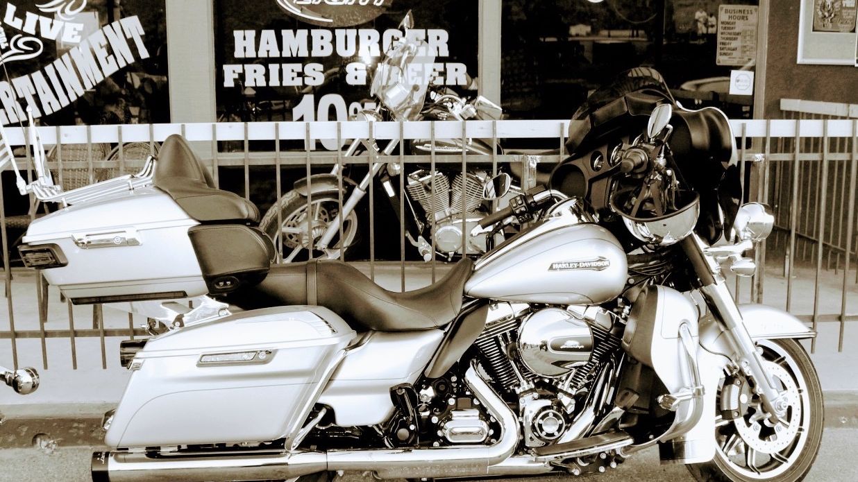 harley-davidson-flhtcul-electra-glide-ultra-classic-low-color-option
