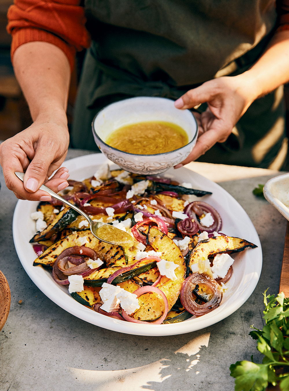 Roasted Squash with Confit Garlic Dressing | RICARDO