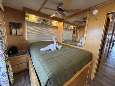Boat Image 43