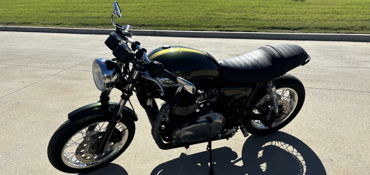 2013 TRIUMPH THRUXTON motorcycle for rent near Houston, TX