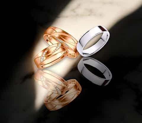 Shop gold and platinum ladies wedding rings - Pobjoy DIamonds