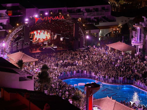 Panoramic view of Hardwell at Ushuaia