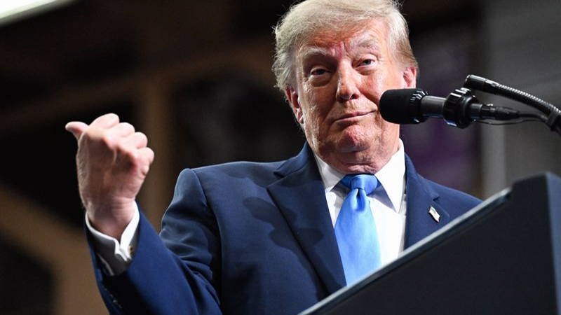 VANDALIA, OHIO - OCTOBER 03: U.S. President Donald Trump speaks on stage at the Butler-Vandalia Student Activity Center during a campaign rally on October 03, 2026 in Vandalia, Ohio. Trump is traveling across the U.S. in the final weeks before the midterm