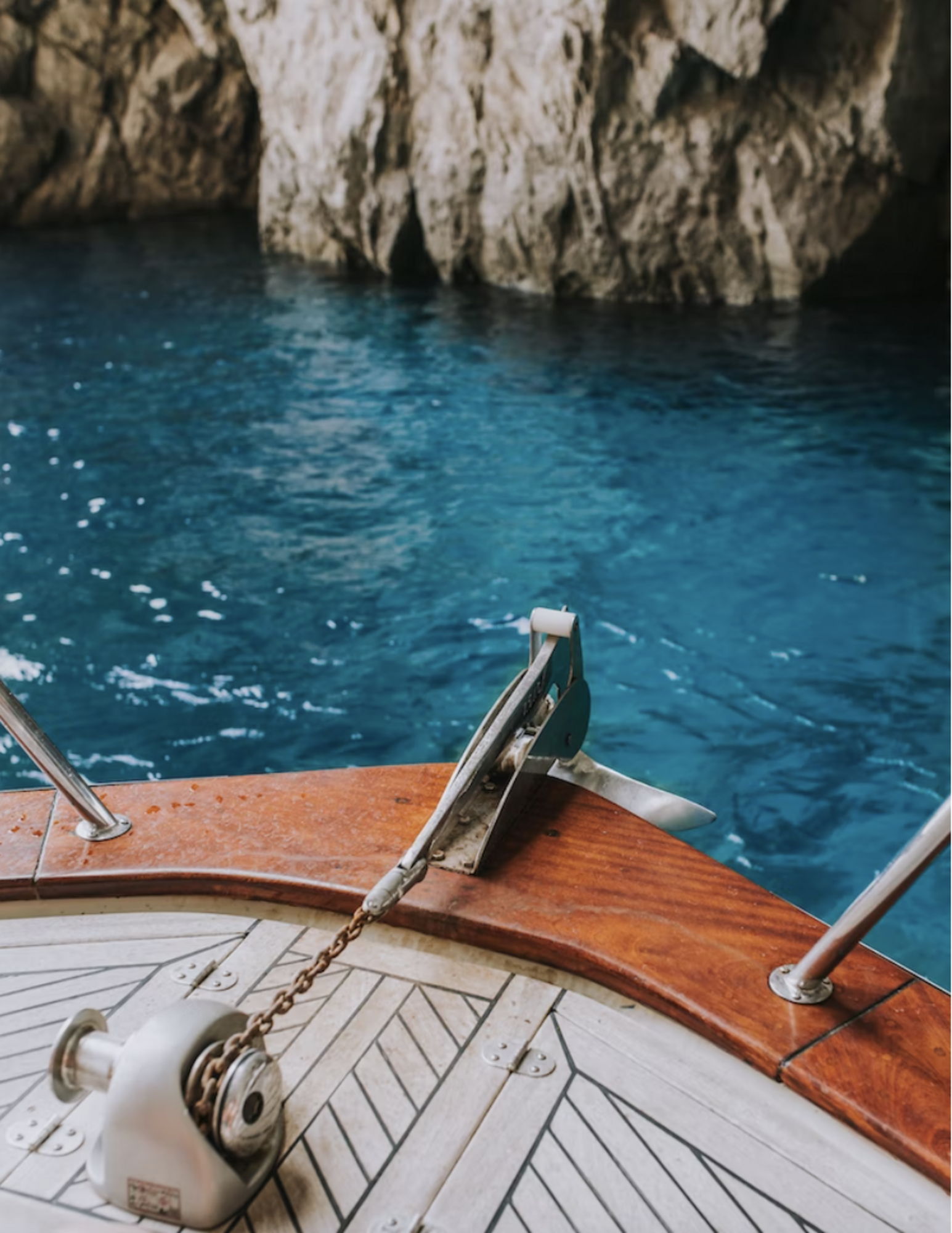 Paseo en barco por la isla de Capri