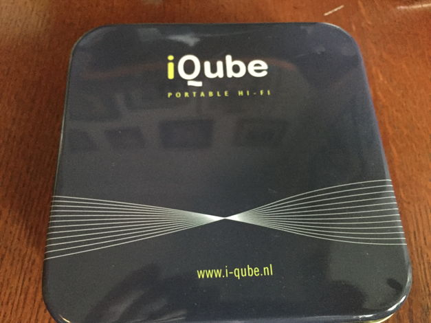 Qables IQUBE V2 HEADPHONE AMP/DAC