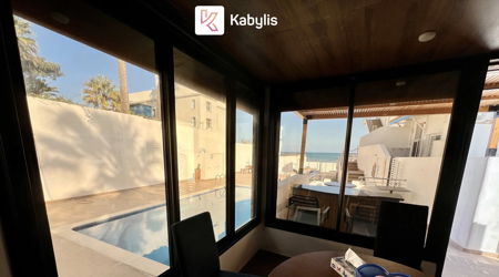 Chalet S1 pieds dans l'eau corniche