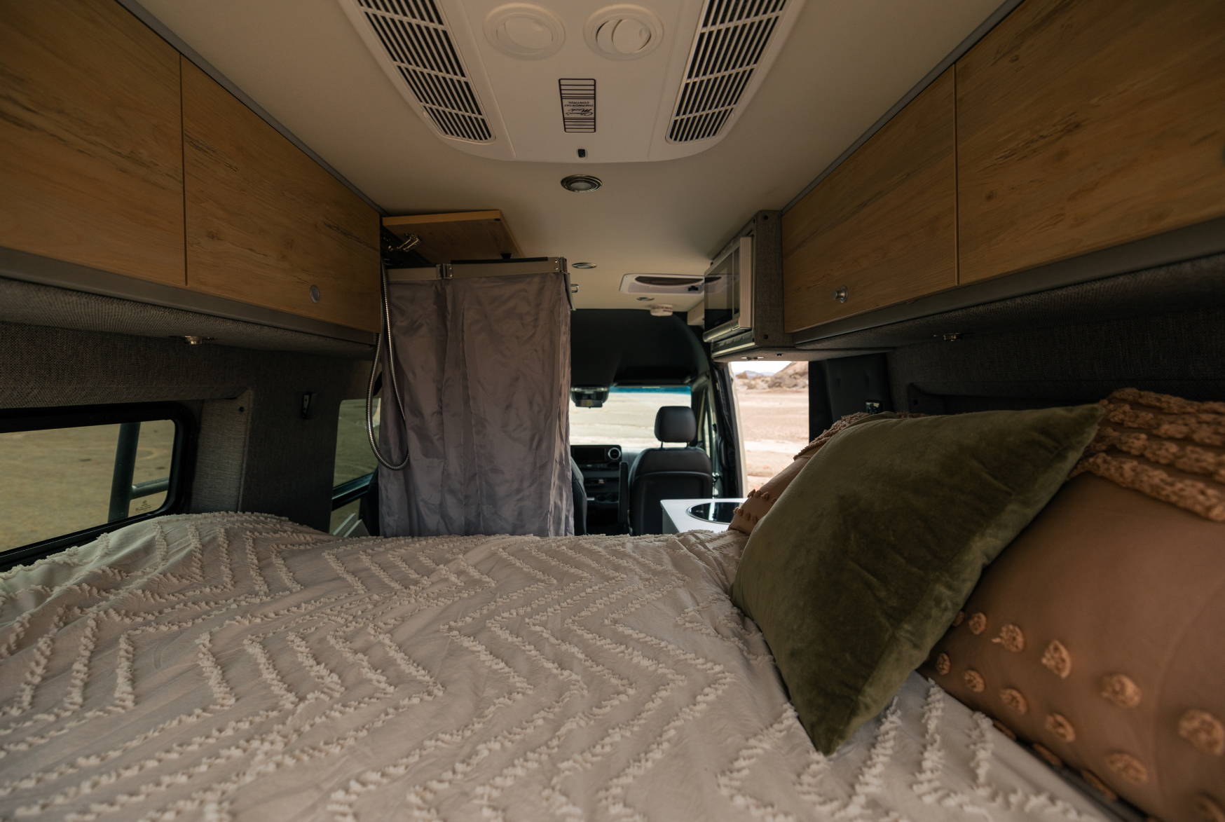 Storyteller Overland MODE OG Halo Shower