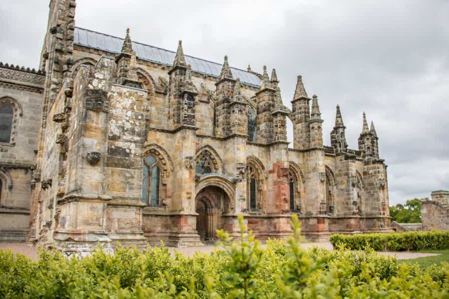 Rosslyn Chapel, Dunfermline Abbey and Stirling Castle Day Tour - photo 1