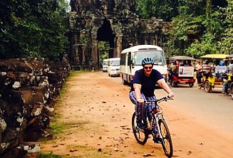 Half day cycling tour of the temples