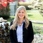 Nicole Hawkins, PhD, CEDS-S (Psy: 4728788-2501)