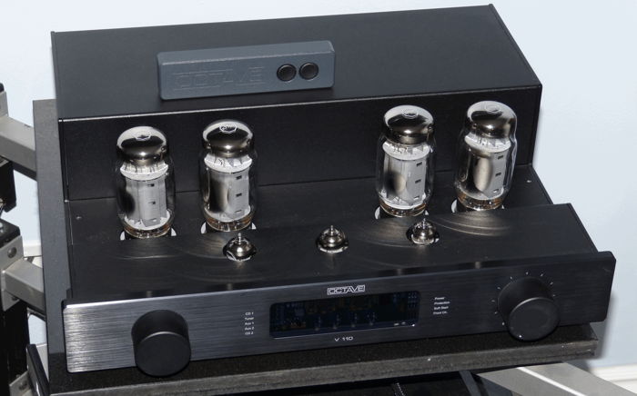 Octave Audio V110 Integrated Amp w/Super Black Box