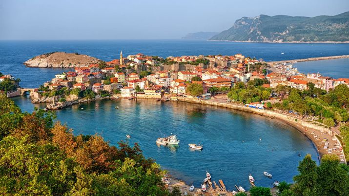 Amasra remains a picturesque town along the Black Sea coast, known for its stunning landscapes, charming old town, and well-preserved historical sites, including Amasra Castle