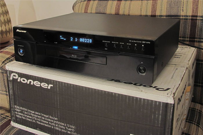 Pioneer BDP-51FD Blu-Ray Disc Player