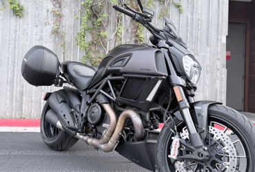 2015 DUCATI DIAVEL motorcycle for rent near Scottsdale, AZ