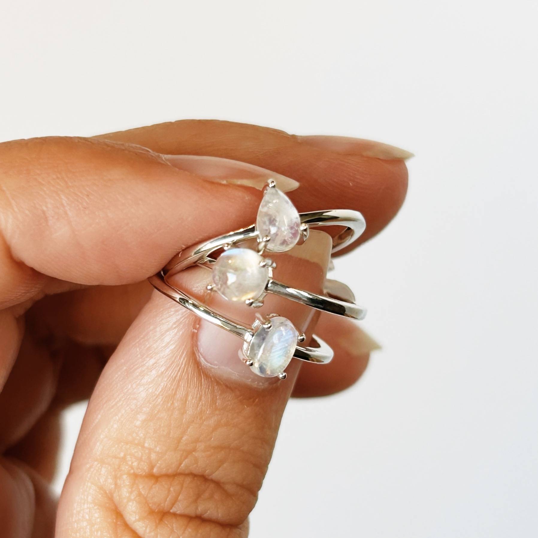 Rainbow Moonstone Rings for Cancer Signs