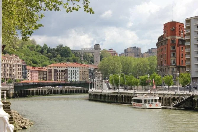 Bilbao Tours in Boat