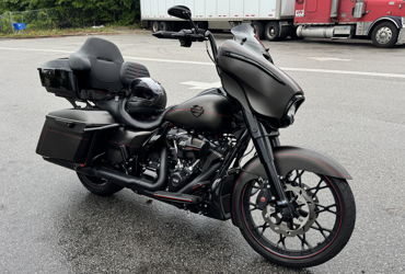 2020 HARLEY-DAVIDSON STREET GLIDE SPECIAL motorcycle for rent near West Columbia, SC