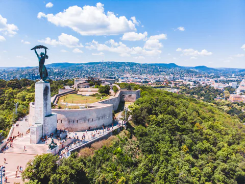 4-hour Private Budapest City Tour by Car/Minivan