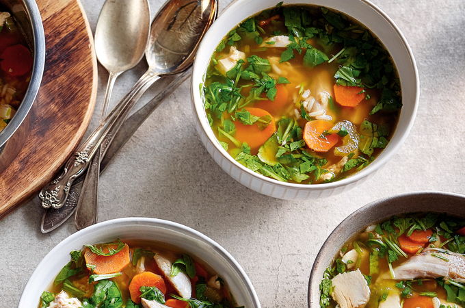 Soupe-repas au poulet et au riz