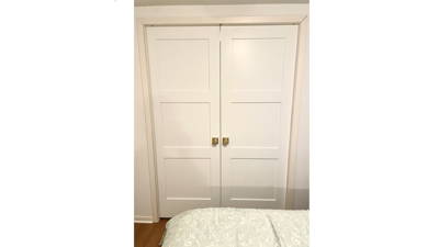 Golden Valley MN Home Receives 13 Saratoga Door Makeover