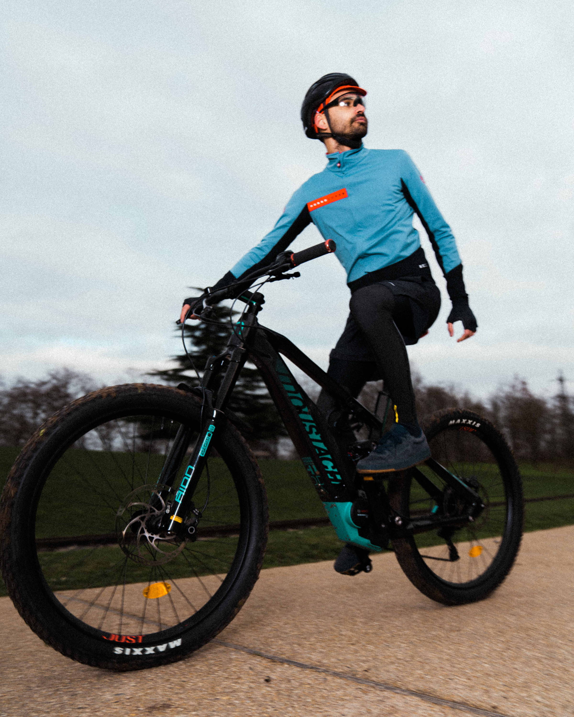 Velo on sale avec accelerateur
