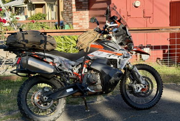 2022 KTM 890 ADVENTURE R motorcycle for rent near SANTA ROSA, CA
