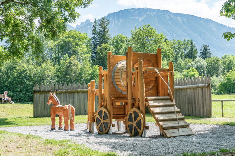 Themenspielplatz Ritterspielplatz für Kinder im Pfronten-Urlaub