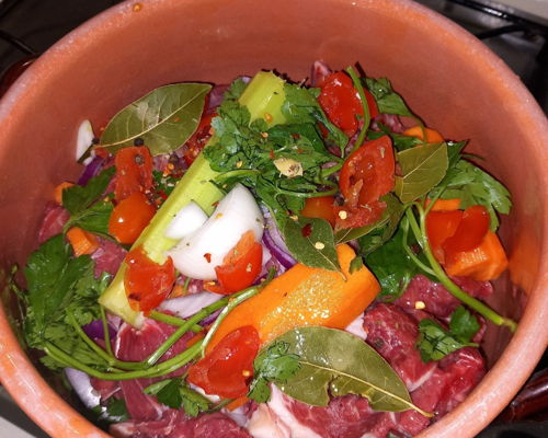 Cooking classes Arnesano: Clay Pot Cooking: Taste Traditional Pignata Meat 