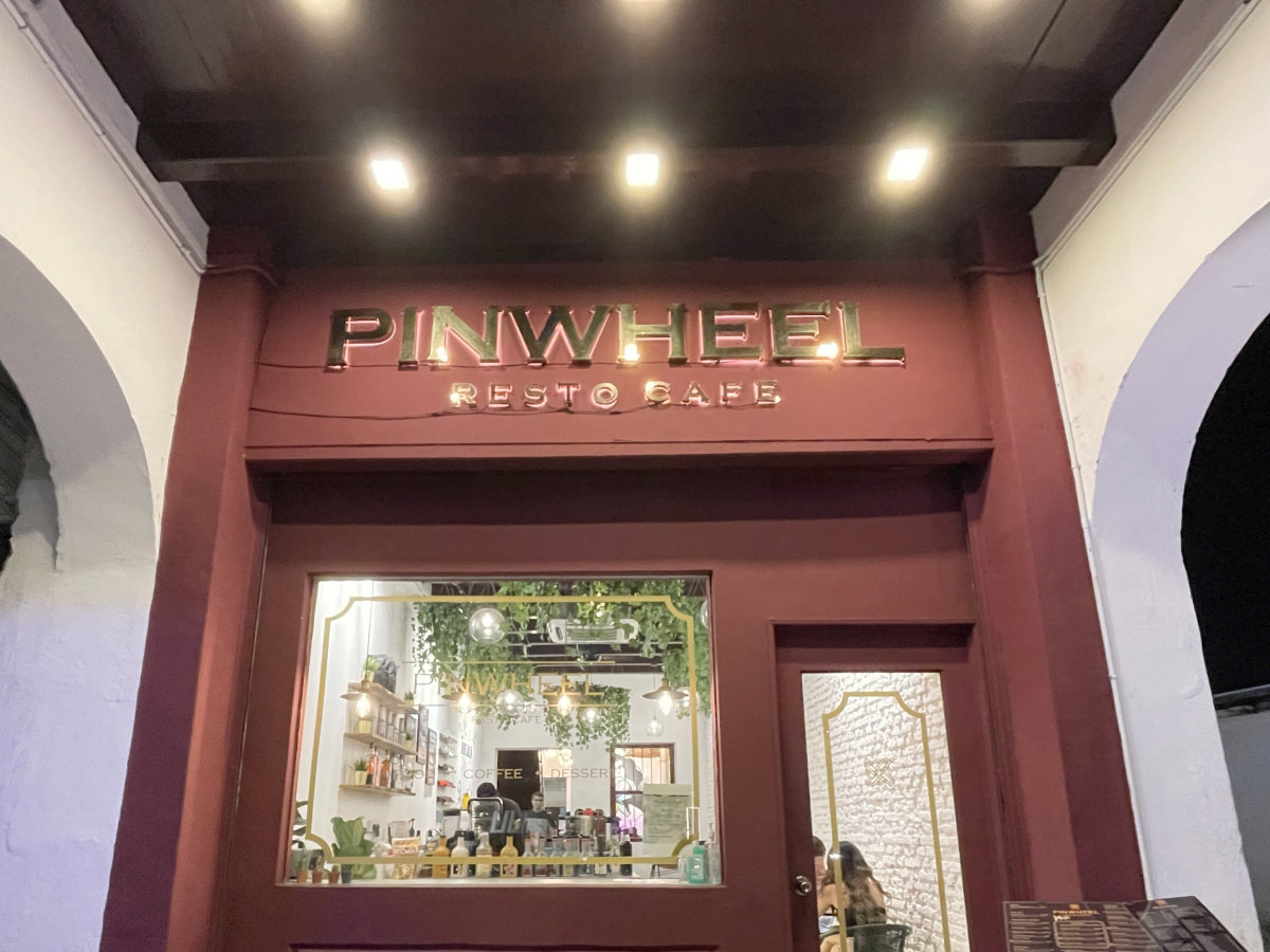 Pinwheel Resto Cafe