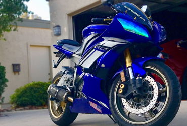 2012 YAMAHA YZF-R6 motorcycle for rent near San Diego, CA