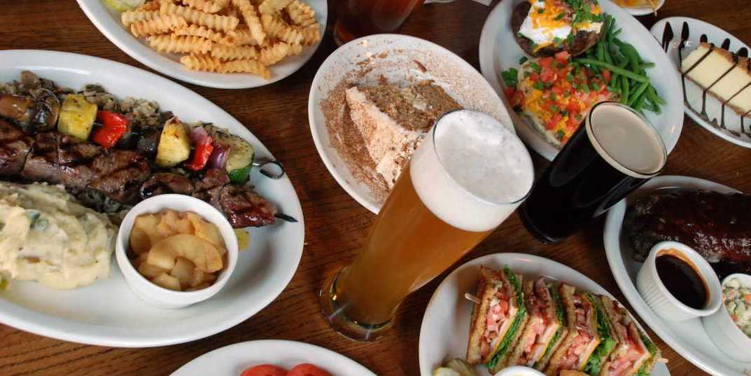 Lazlo’s Brewery & Grill Happy Hour promotional image