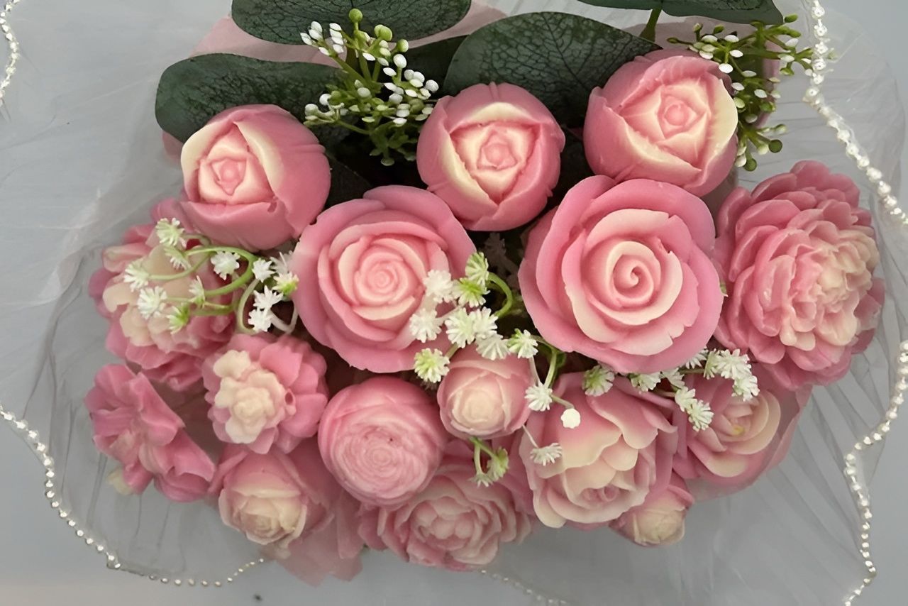 Strawberry & Vanilla Soap Flower Bouquet - Image 3