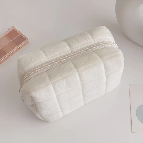 Plush Makeup Bag Checkered Cosmetic Bag Cosmetic Travel Bag - Image 16