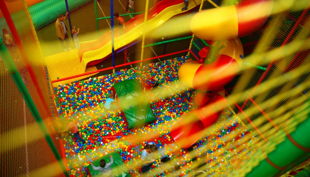 bremer abenteuerland rutschen bällebad